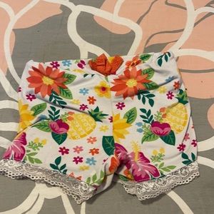white floral Nannette shorts